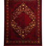 فرش سوفیا - مدل هرمان - زمینه لاکی طلایی